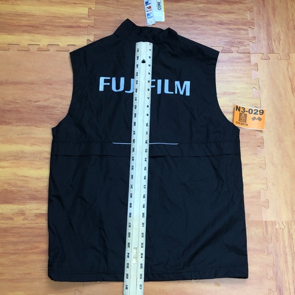 FujiFilm X Black Men Windbreaker Zip Vest Small S - Picture 8 of 8